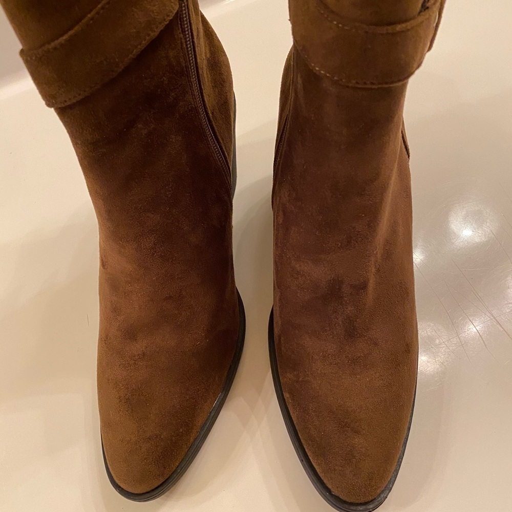 MARY PAZ Suede Ankle Boot